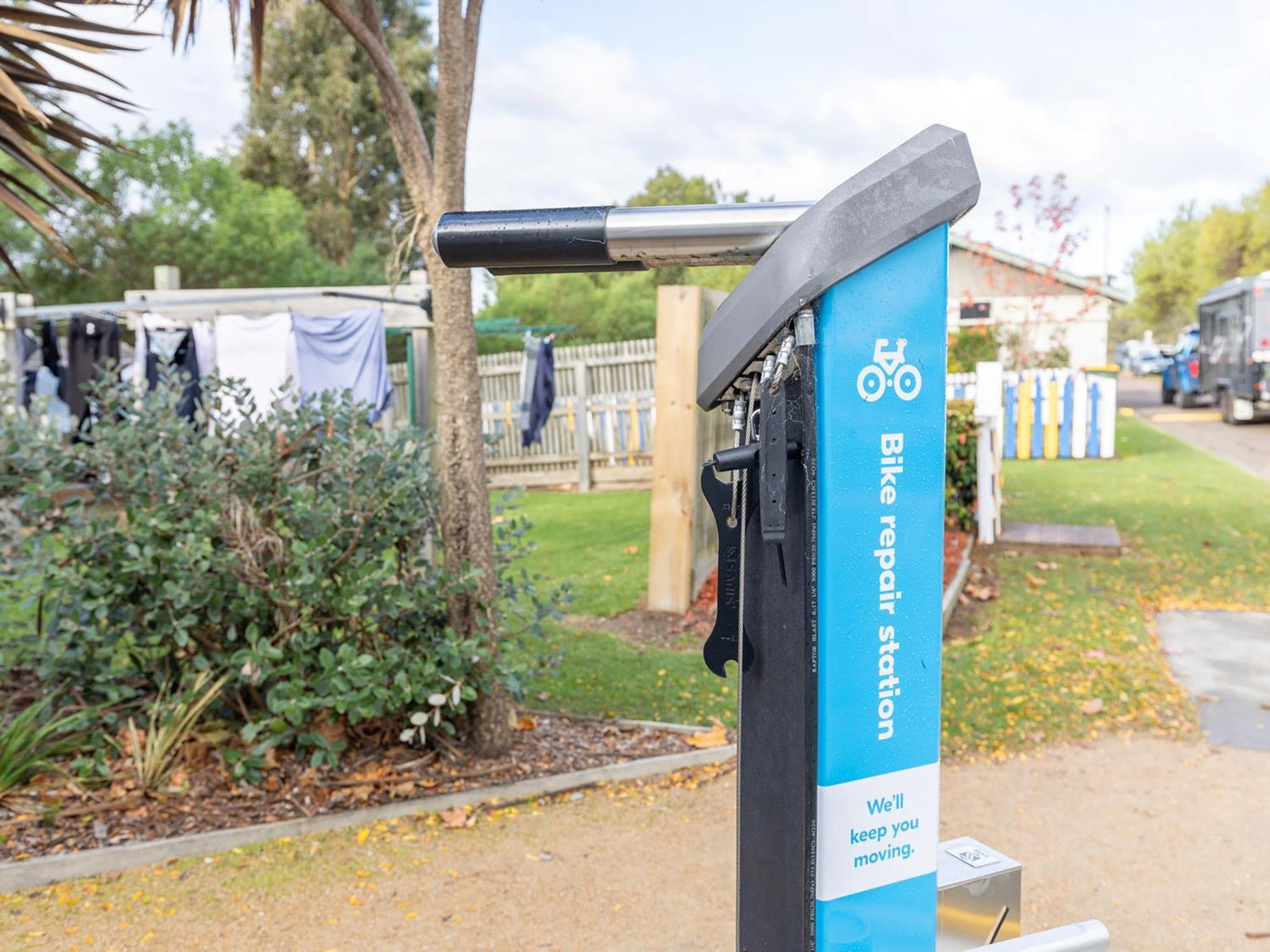 Nrma Bairnsdale Riverside Holiday Park Esterno foto