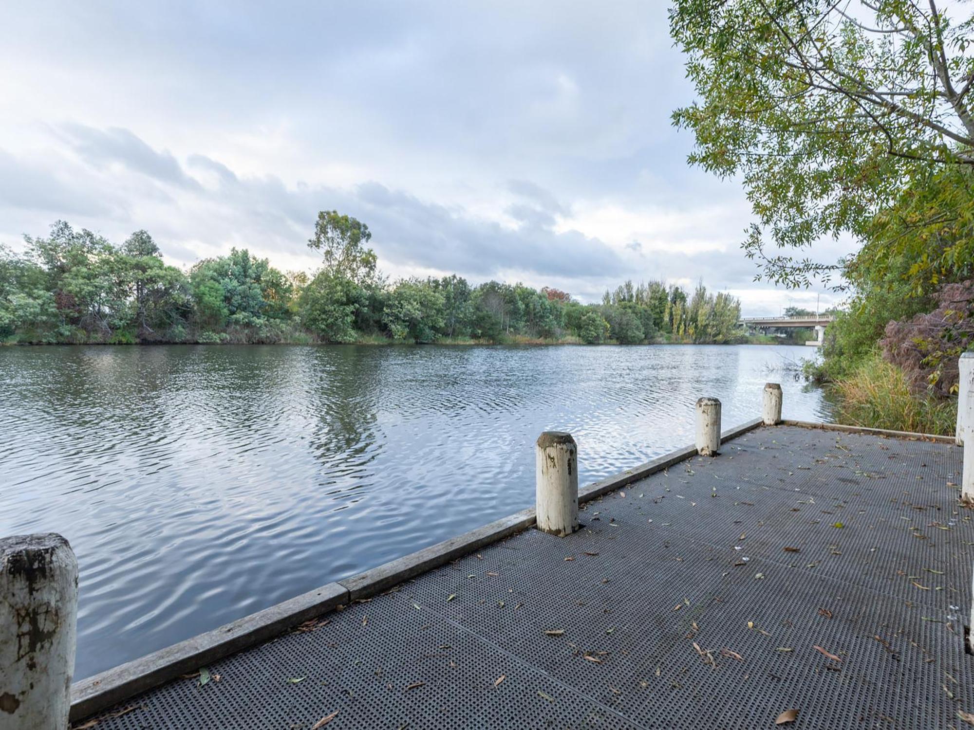 Nrma Bairnsdale Riverside Holiday Park Esterno foto