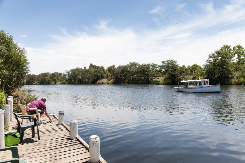 Nrma Bairnsdale Riverside Holiday Park Esterno foto